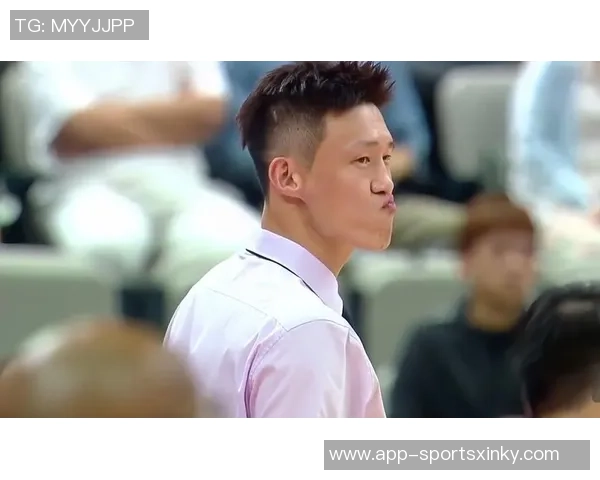 郭艾伦次节回暖表现亮眼半场首发13分钟贡献4分4助攻助力球队